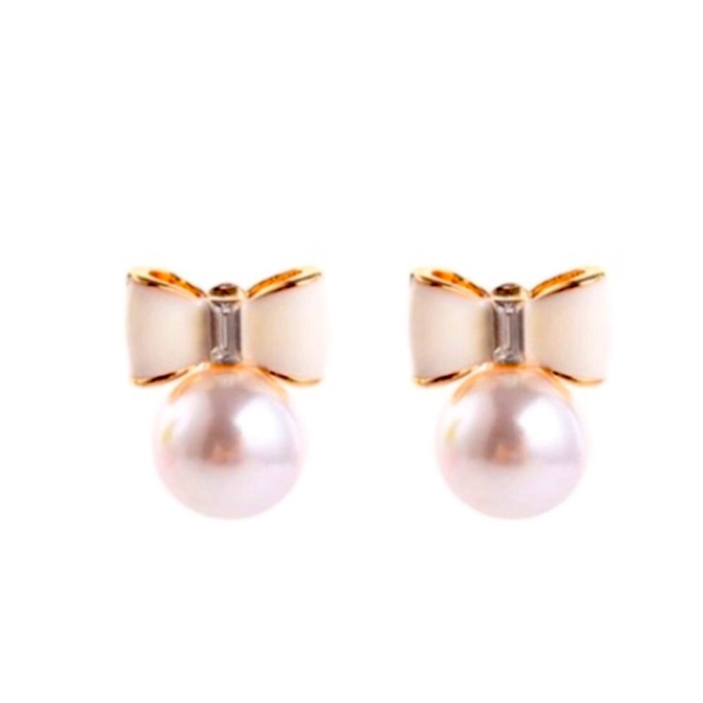 Gorgeous Pearl + Crystal Bow Gold Stud Earrings - Picture 1 of 4